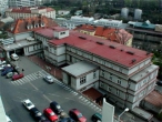 iDNES: Ozařovací centrum za miliardy zeje prázdnotou, VZP na něj nechce platit